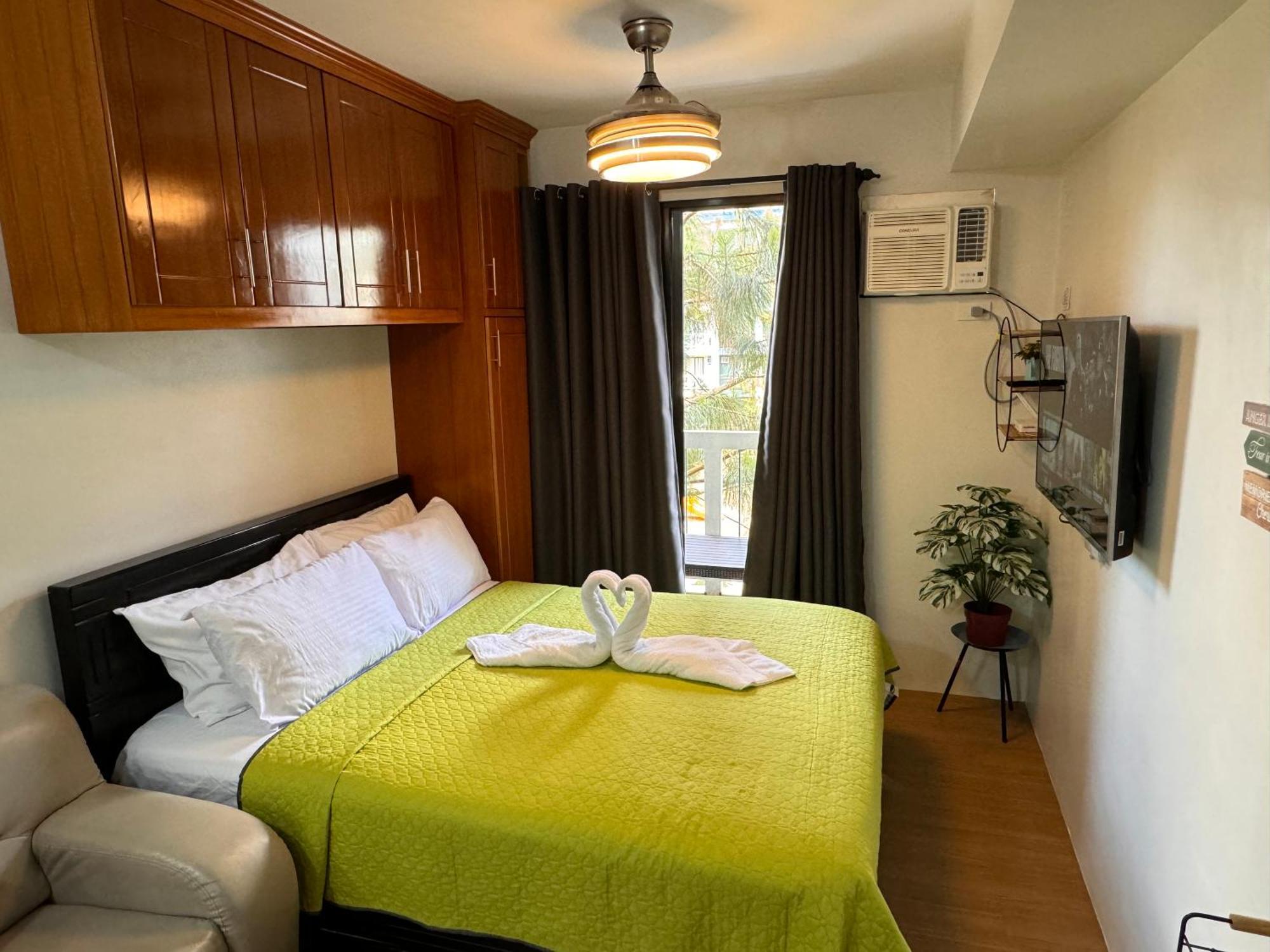 Cozyvilla At Pine Suites Tagaytay 2Br Or Studio With Free Parking 2Br In Basement Parking And Studio In Offsite Parking Tagaytay City Extérieur photo