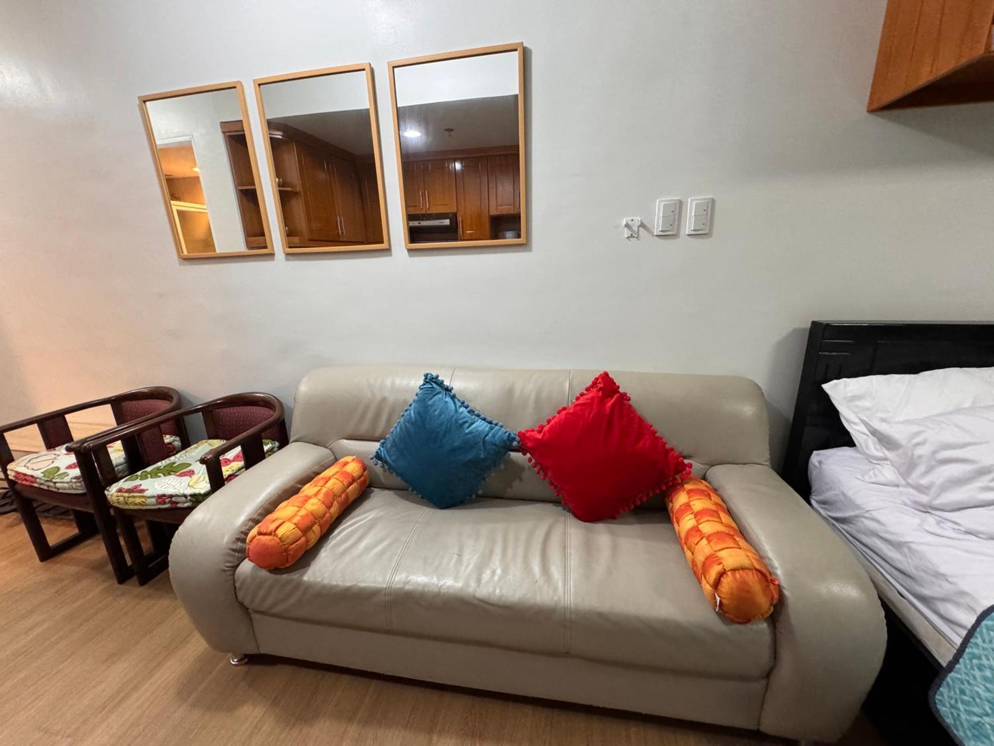 Cozyvilla At Pine Suites Tagaytay 2Br Or Studio With Free Parking 2Br In Basement Parking And Studio In Offsite Parking Tagaytay City Extérieur photo