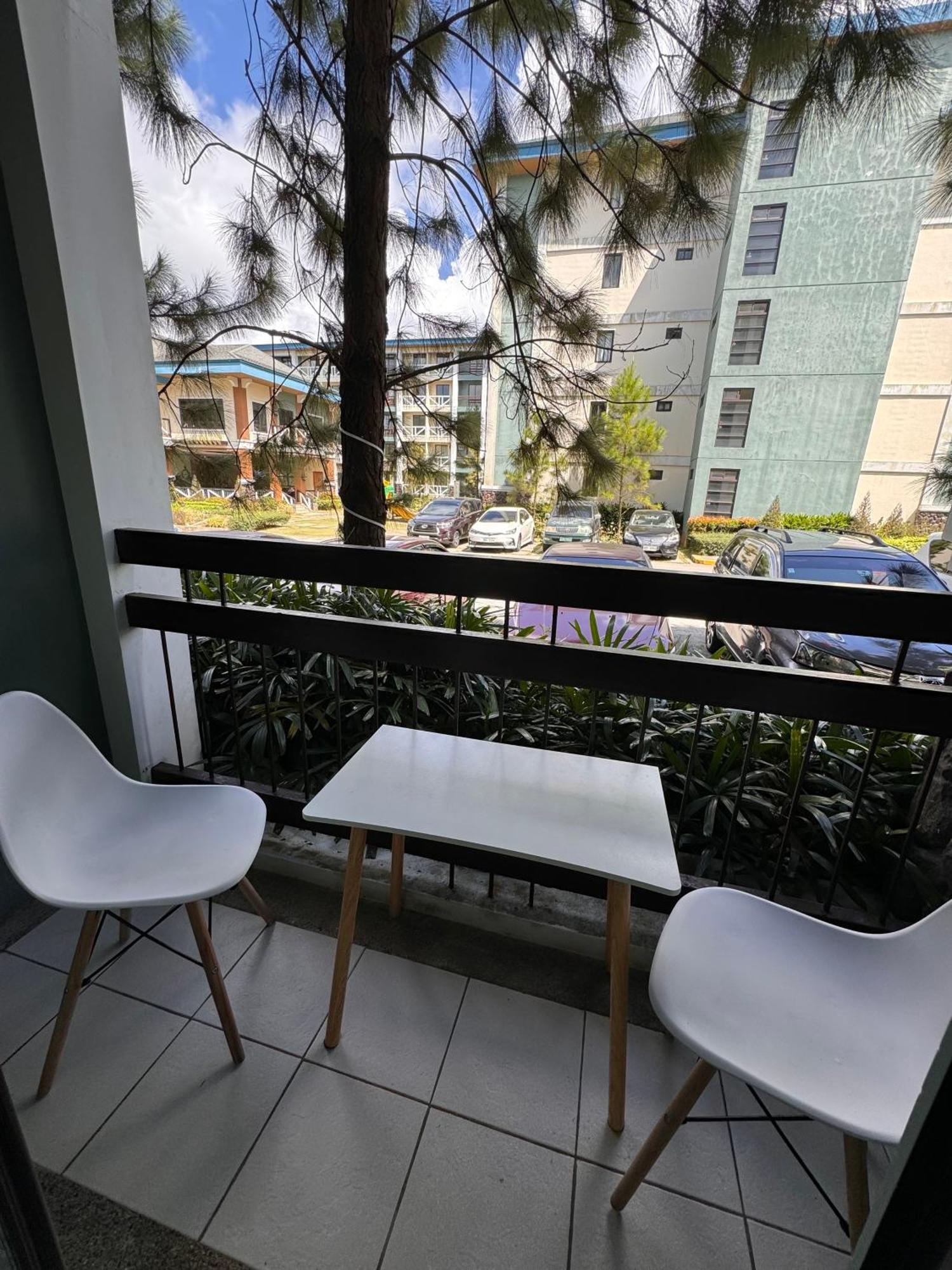 Cozyvilla At Pine Suites Tagaytay 2Br Or Studio With Free Parking 2Br In Basement Parking And Studio In Offsite Parking Tagaytay City Extérieur photo