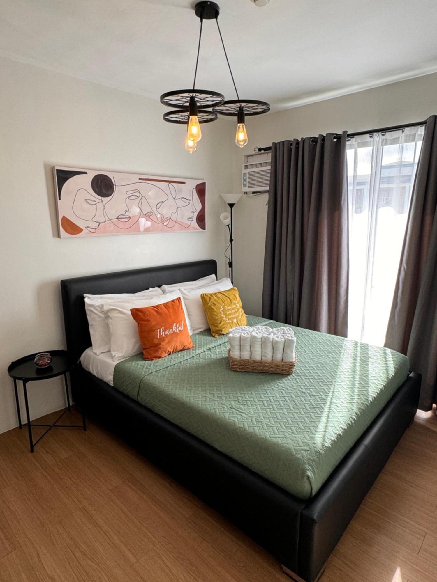 Cozyvilla At Pine Suites Tagaytay 2Br Or Studio With Free Parking 2Br In Basement Parking And Studio In Offsite Parking Tagaytay City Extérieur photo