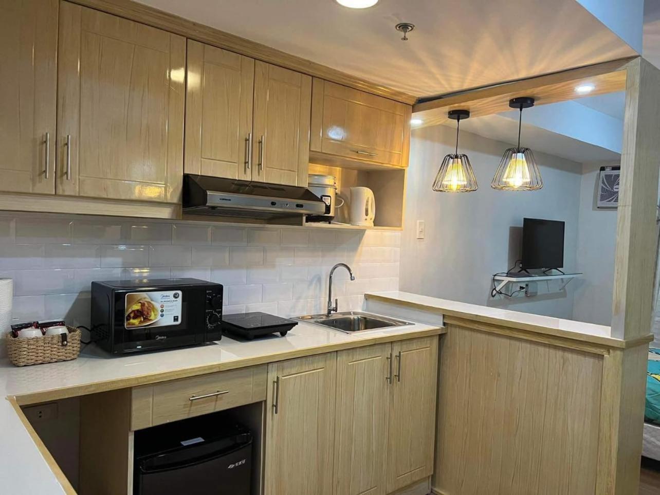 Cozyvilla At Pine Suites Tagaytay 2Br Or Studio With Free Parking 2Br In Basement Parking And Studio In Offsite Parking Tagaytay City Extérieur photo