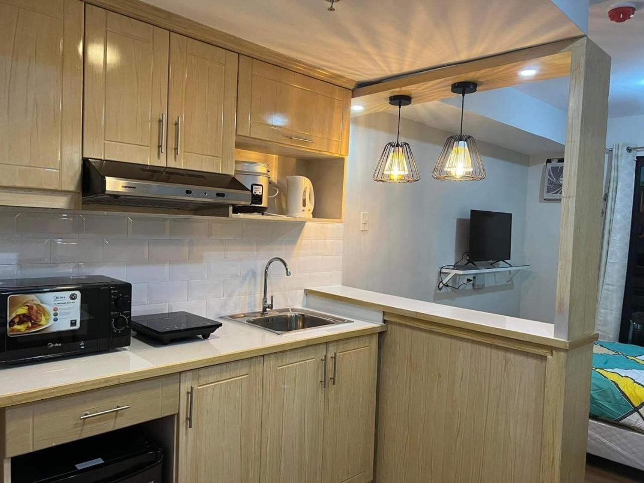 Cozyvilla At Pine Suites Tagaytay 2Br Or Studio With Free Parking 2Br In Basement Parking And Studio In Offsite Parking Tagaytay City Extérieur photo